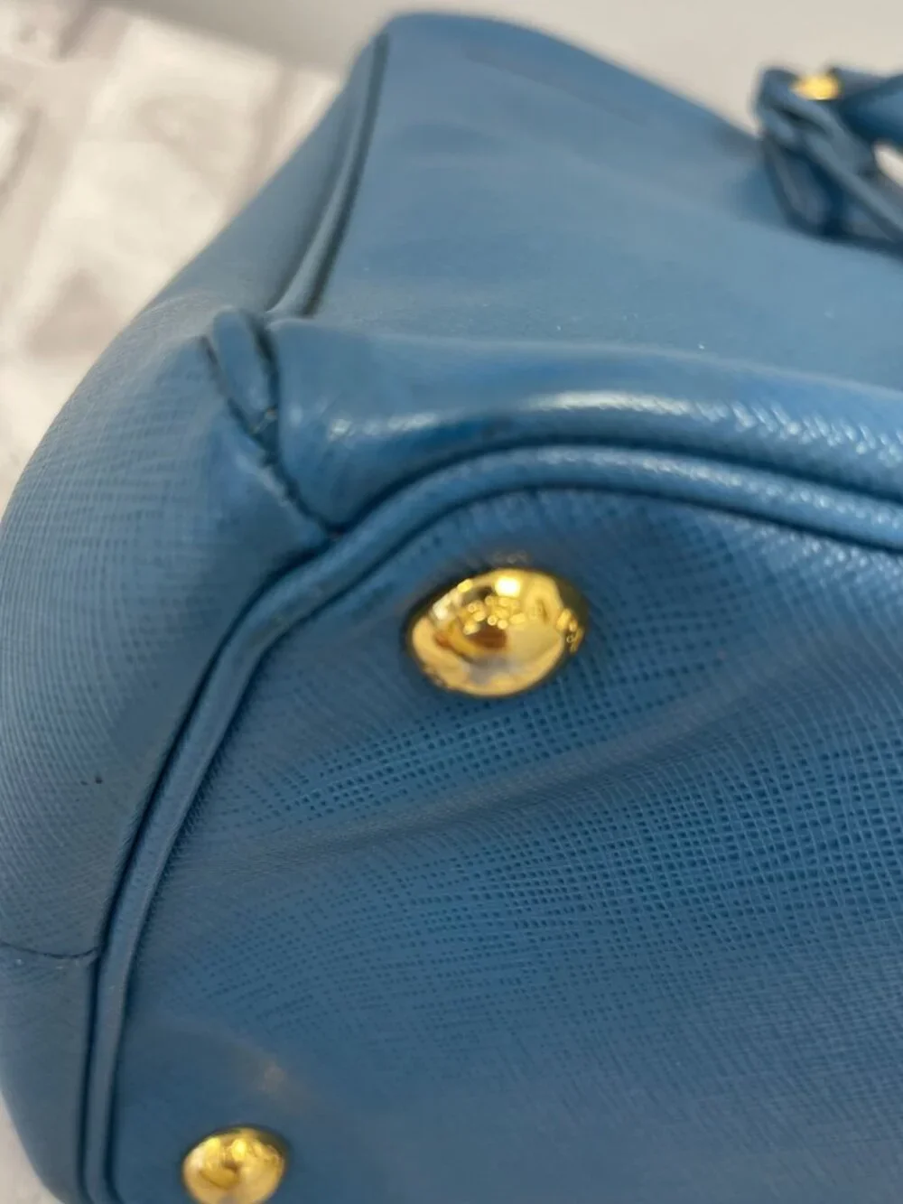 Prada Saffiano Lux Galleria Medium Double-Zip Tote Shoulder Bag in Blue-Preowned